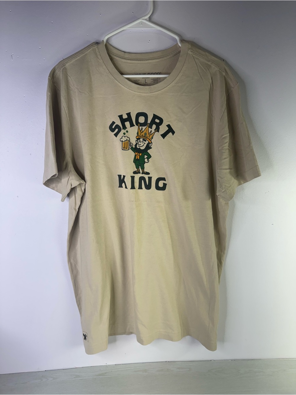 Life is Good Mens large  Men's Short King Short Sleeve Crusher Tee